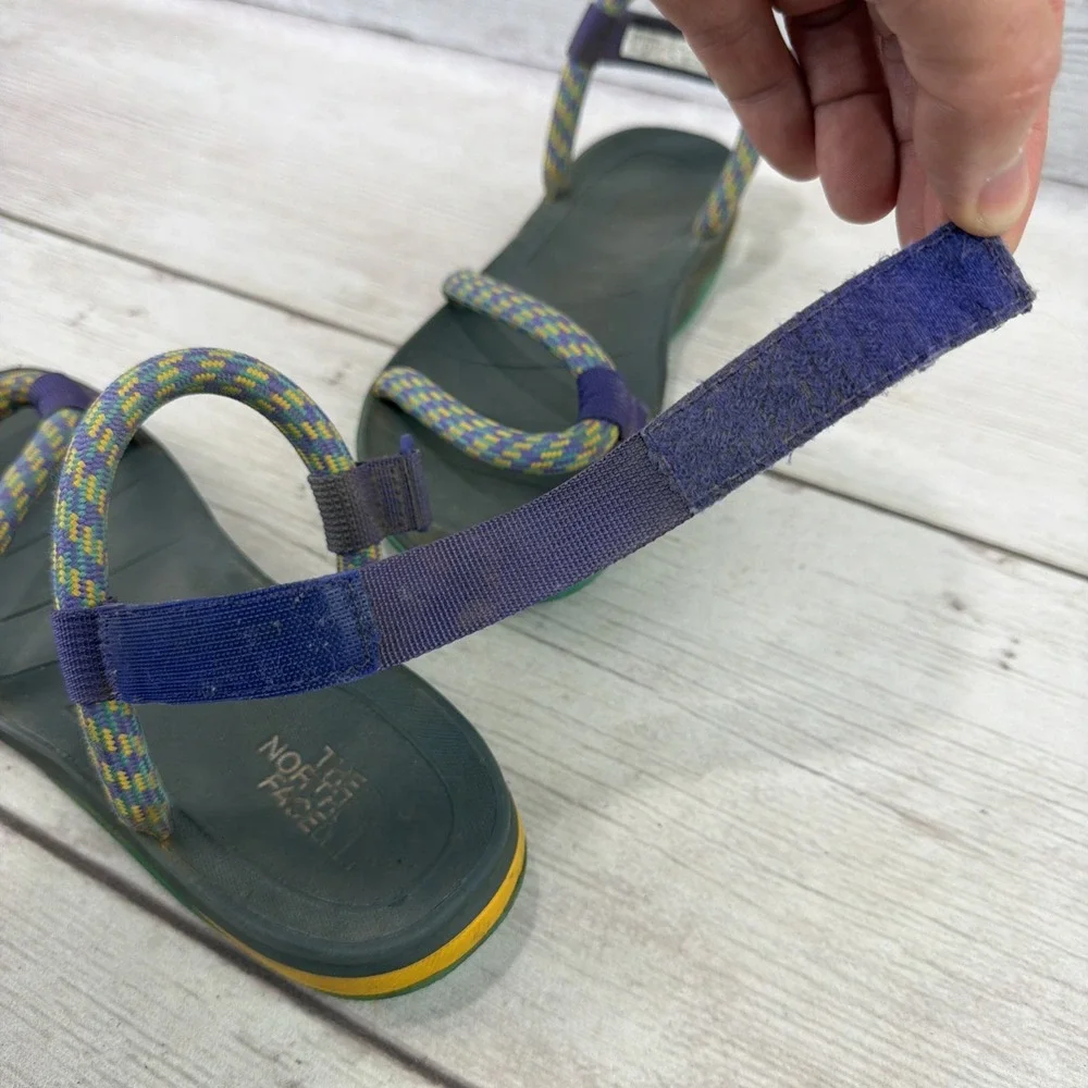 The North Face Women's 8 Skeena Outdoor Rope Sandals Gray Teal Purple Yellow